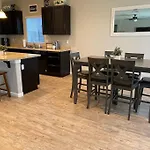 Peaceful Four Bedroom Home Near Yosemite Natl Park